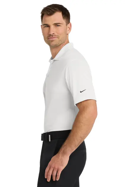 424Wx635H-13774-White-4-NKDC1963WhiteModelSide2 (1).webp