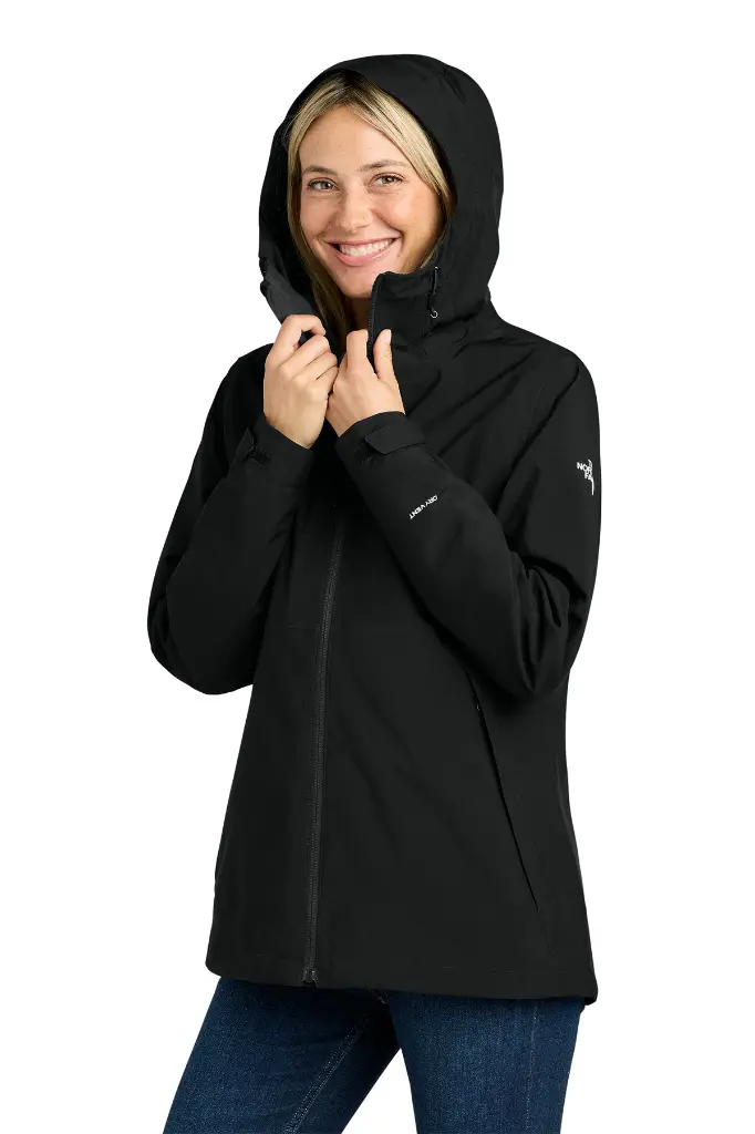 61274_TNFBlack-7-NF0A8FQGTNFBlackModelHood2_1200W.webp