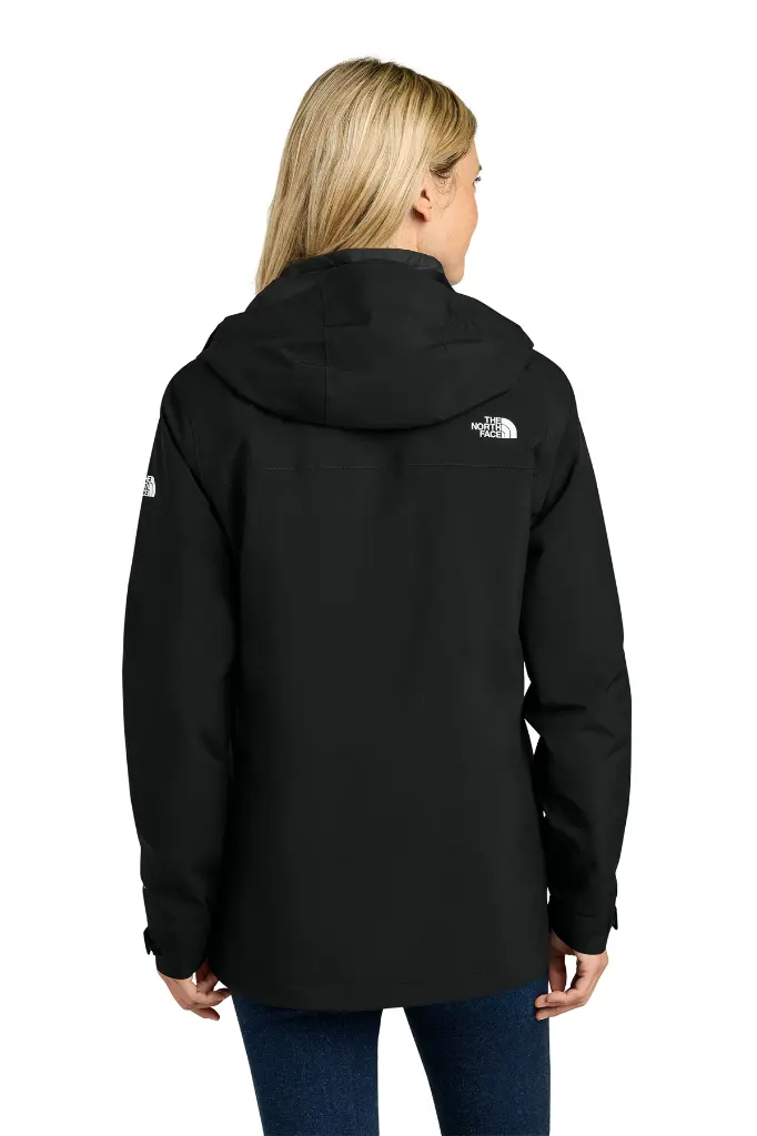 61274_TNFBlack-2-NF0A8FQGTNFBlackModelBack2_1200W.webp
